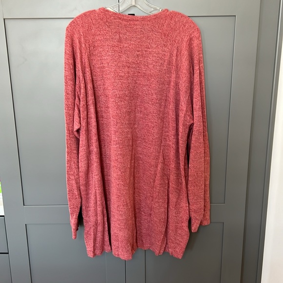 NWT{Yonsmit}Woman’s Sz 22W Wine Red Knit Top w/pockets - Picture 6 of 8